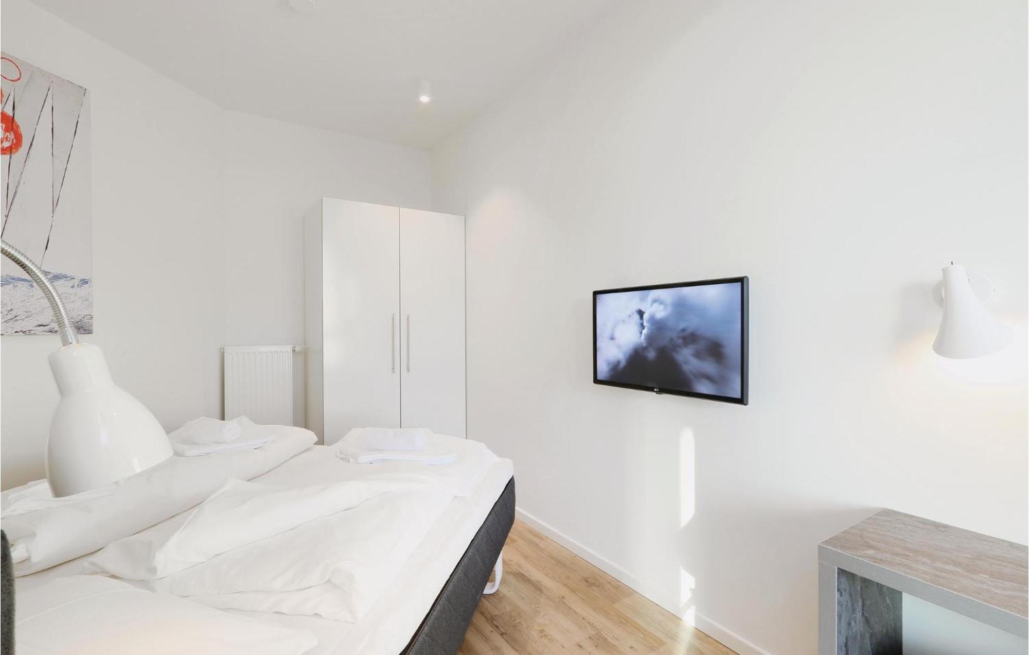 Nice Apartment In Luebeck Travemuende With Sauna Екстер'єр фото