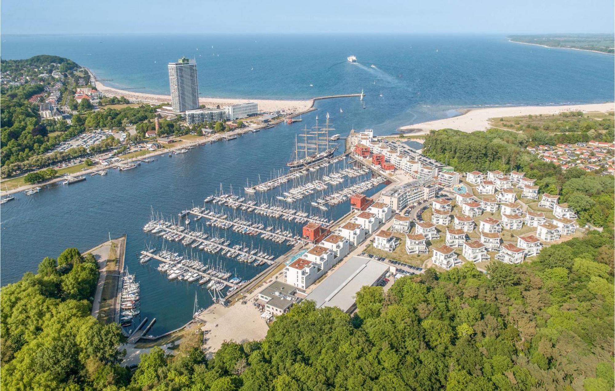 Nice Apartment In Luebeck Travemuende With Sauna Екстер'єр фото